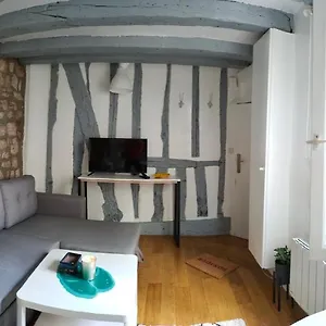 Charme Haut-marais Appartamento Parigi